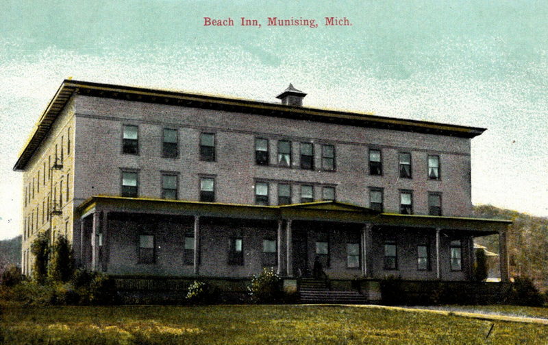 Beach Inn - Old Photo (newer photo)